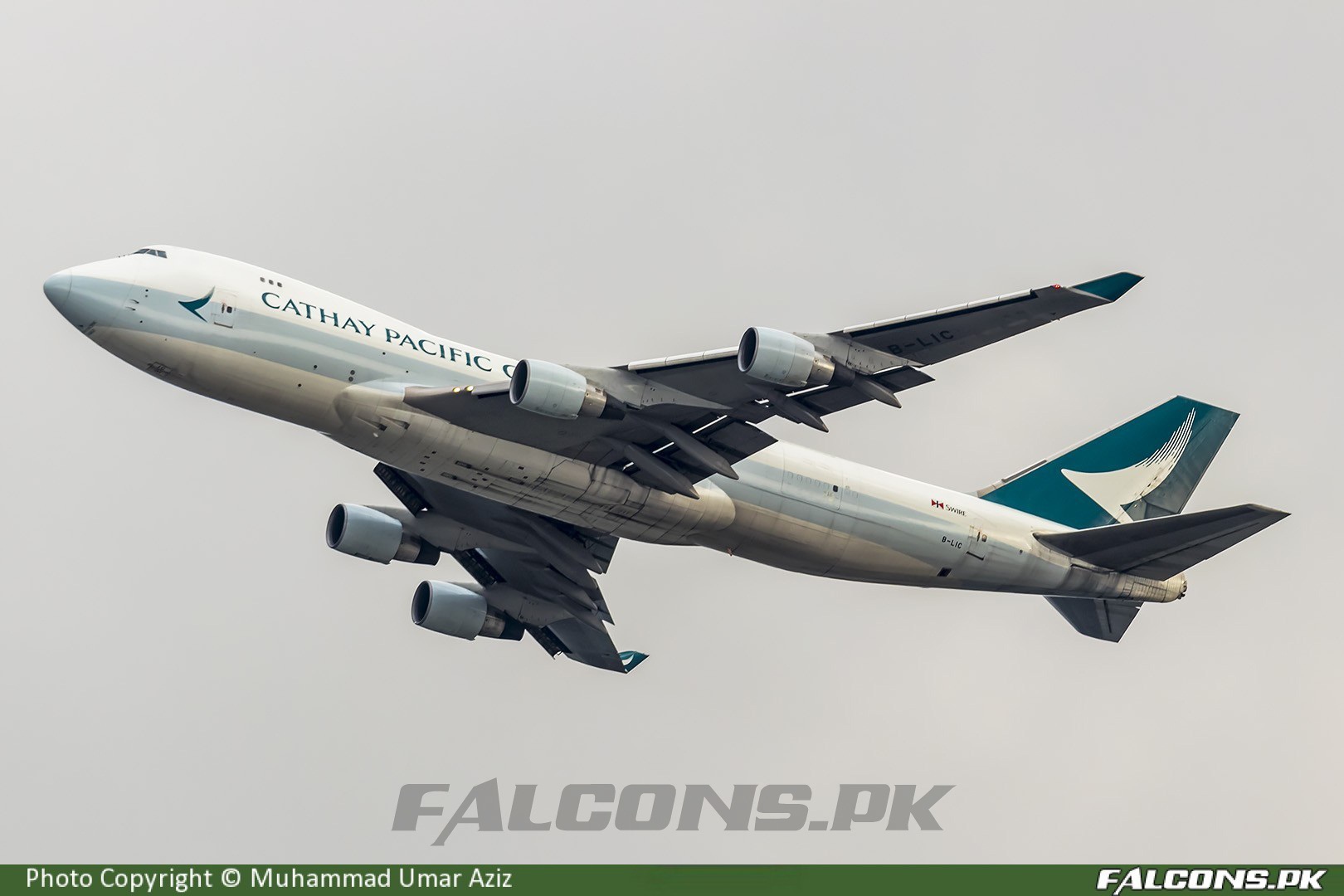 Cathay Pacific Boeing 747-467F(ER) Full Size Aviation Photo