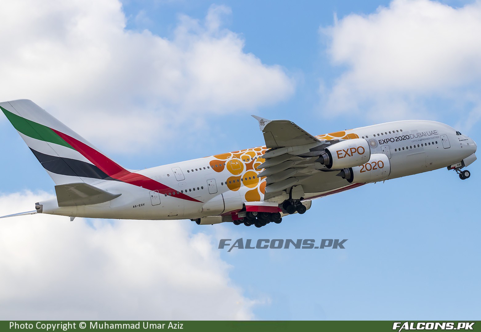 Emirates Airbus A380-861 Full Size Aviation Photo